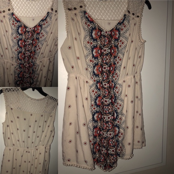 Cream Romper with floral print - Picture 1 of 1